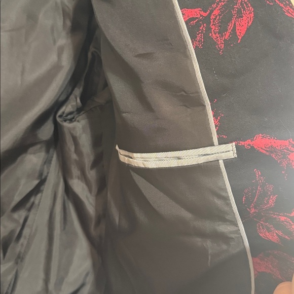 NWT JF J.Ferrar Red and Black Floral Blazer Mens 42 Short - Picture 9 of 9